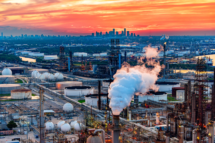 In Houston’s Fifth Ward, Residents Fight for the Right to Breathe